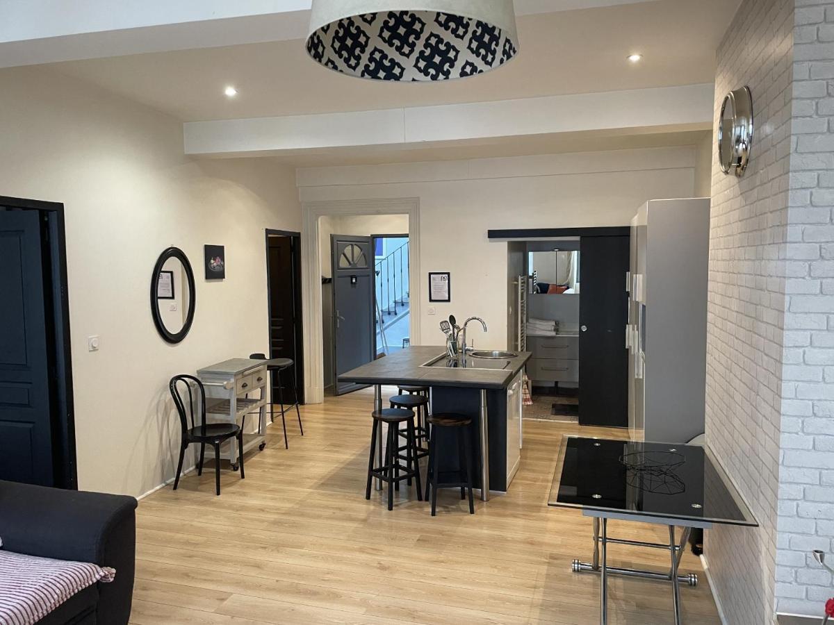 AppartsHotels'De Ville Bourg-lès-Valence Værelse billede