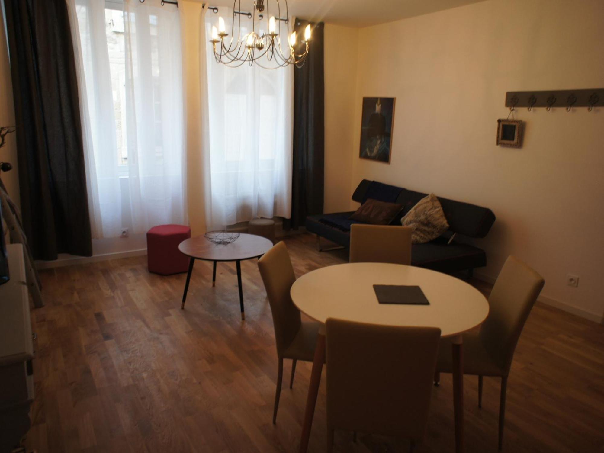 AppartsHotels'De Ville Bourg-lès-Valence Værelse billede