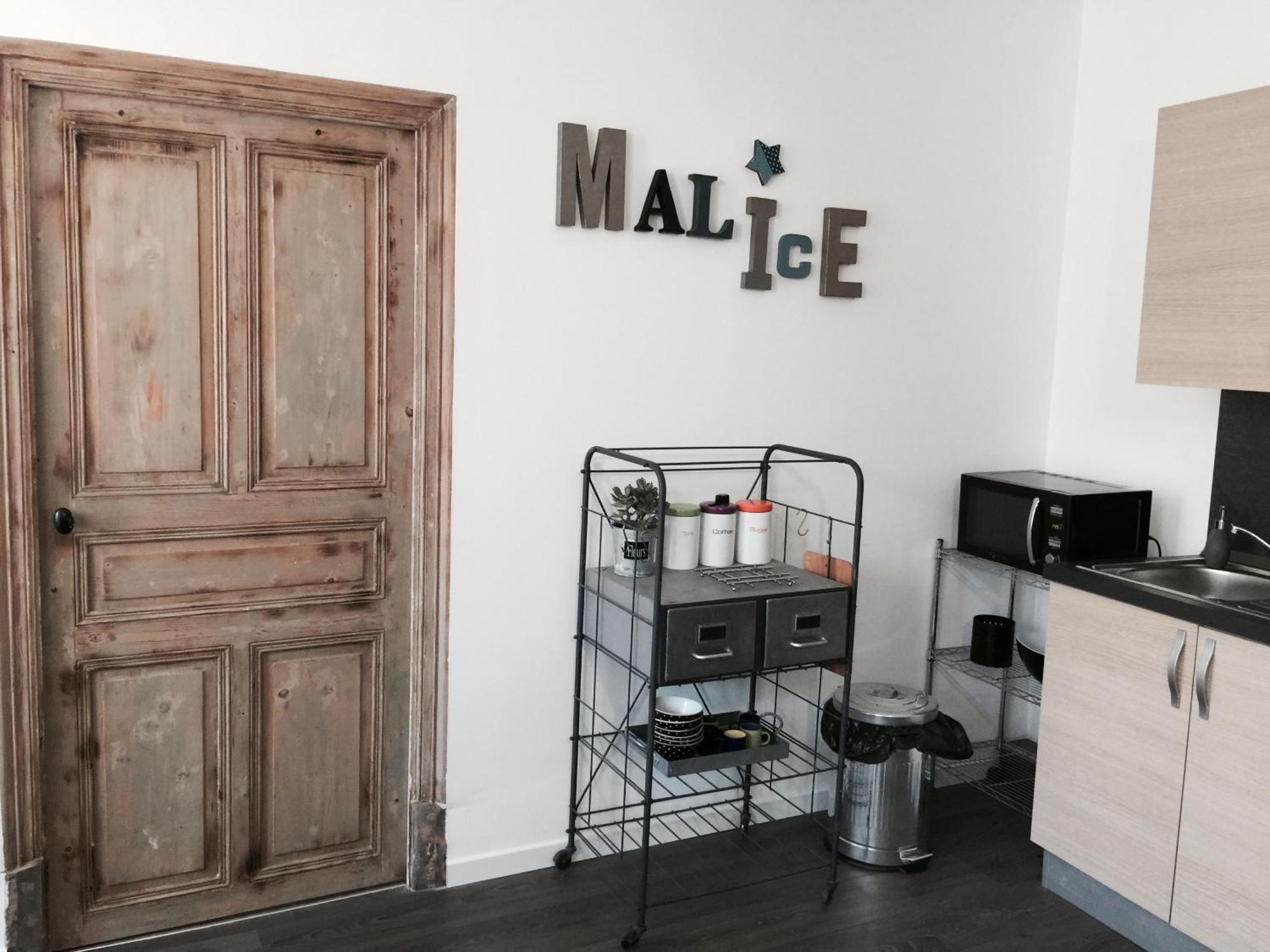 AppartsHotels'De Ville Bourg-lès-Valence Værelse billede